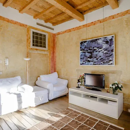Santacroce - View Of Monuments Apartment *